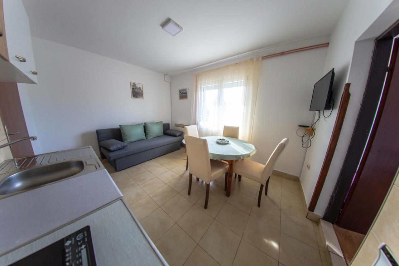 Apartman Kokin Brod Eksteriør billede